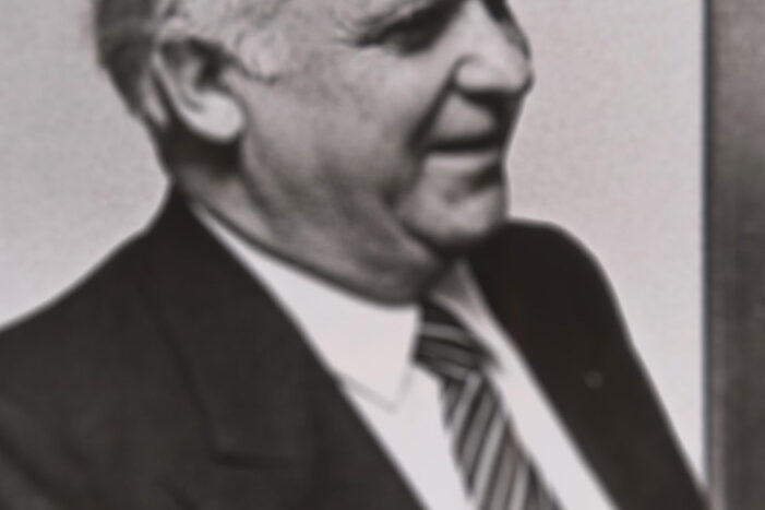 Black and white portrait photo of Prof. Dr. Werner Strombach