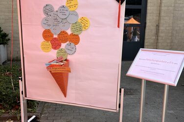 Das ForschungsEis beim Sommerfest
