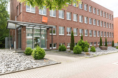 Foto von einem Gebäude der Fachhochschule Dortmund an der Otto-Hahn-Straße.