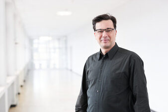 Portrait von Taher Nasched _ Portrait of Taher Nasched
