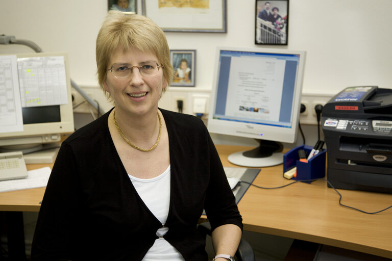 Portrait of Prof. Dr. Annette Zacharias __ Portrait of Prof. Dr. Annette Zacharias