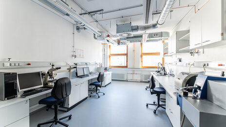 Room recording of the measuring room of the Faculty of Mechanical Engineering.