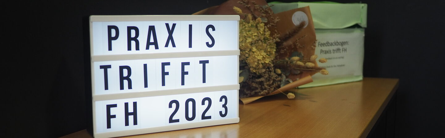 Lightbox mit dem Slogan Praxis trifft FH 2023