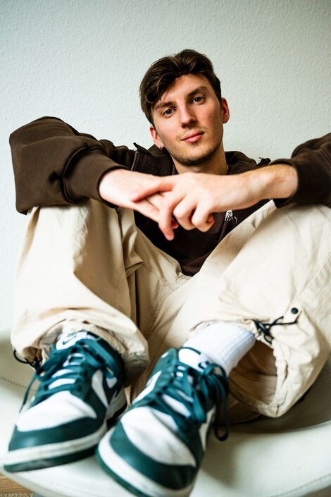 Miguel Fraczek, dualer Student im dualen Bachelor Soziale Arbeit, im Portrait