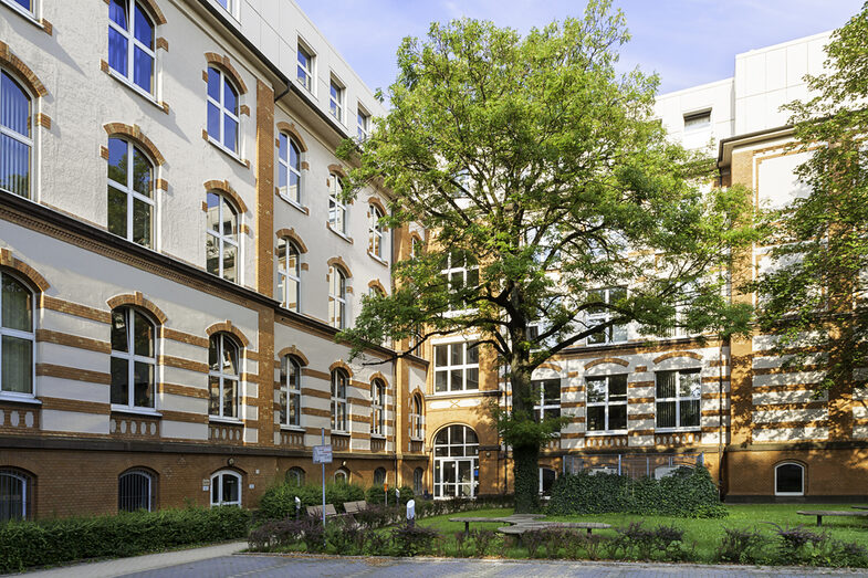 Photographs of buildings on Sonnenstrasse.