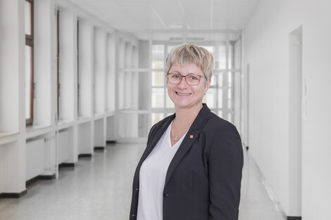 Portrait von Prof. Dr. Andrea Kienle